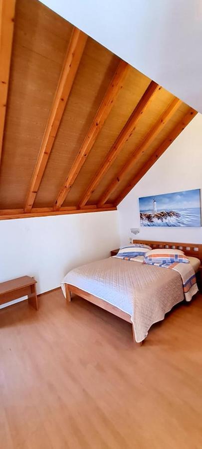 Bed & Breakfast Dionis วิส ภายนอก รูปภาพ